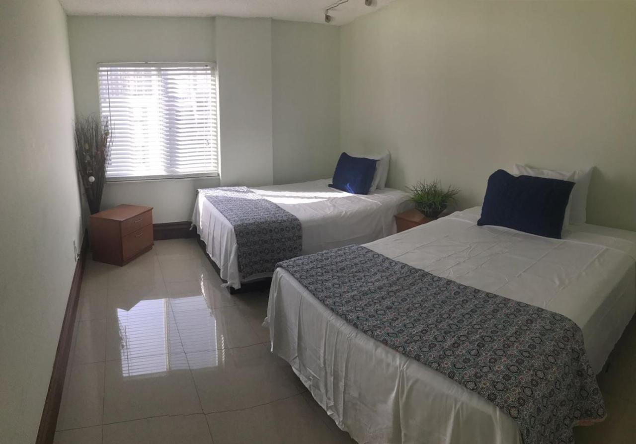 Sunny Isles Ocean Reserve Condo Apartments Голден-Бич Экстерьер фото